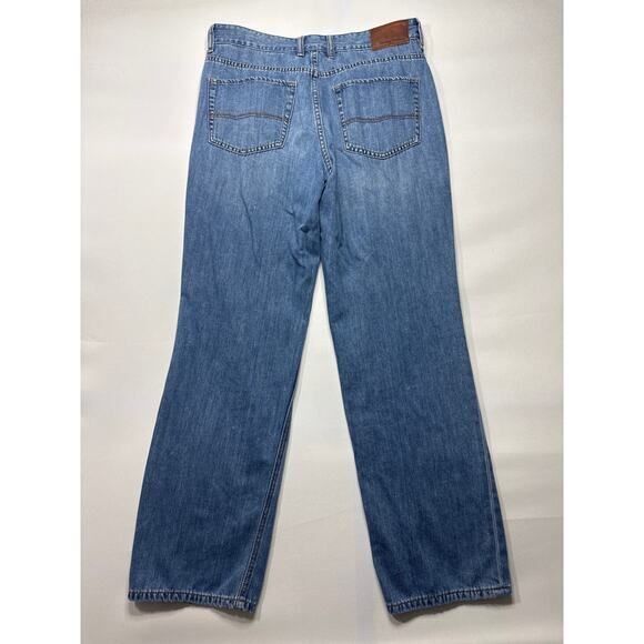 Tommy Bahama Men's Classic Fit Straight Blue Denim Jeans - 34x32 (33x31) - Picture 2 of 6